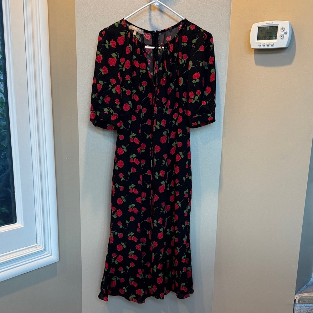MICHAEL KORS Collection Rose Silk Georgette Crepe Tie Neck Dress 2 like new
